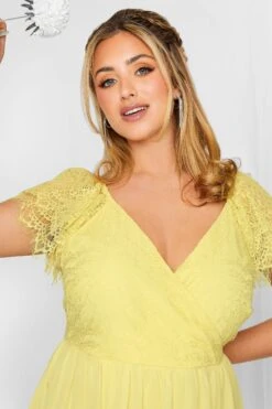 YOURS LONDON - Robe Jaune Dentelle Cache-Coeur 12 YOURS LONDON - Robe Jaune Dentelle Cache-Coeur -GrandeTendance Boutique 08ea37b5 3075 4b 151894 D