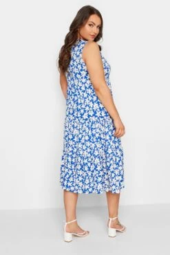 YOURS - Robe Midi Bleue & Blanche Floral Design Cache-Coeur 11 YOURS - Robe Midi Bleue & Blanche Floral Design Cache-Coeur -GrandeTendance Boutique 0a11e91c 81de 44 301899 C