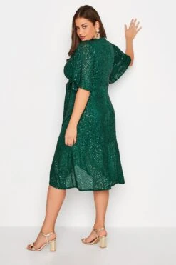 YOURS LONDON - Robe Vert Cache-Coeur Sequins Manches Courtes -GrandeTendance Boutique 0fd27cd8 404f 4c 161394 C