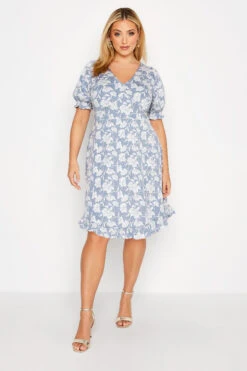 Robe Midi Bleue Ciel Floral Volanté