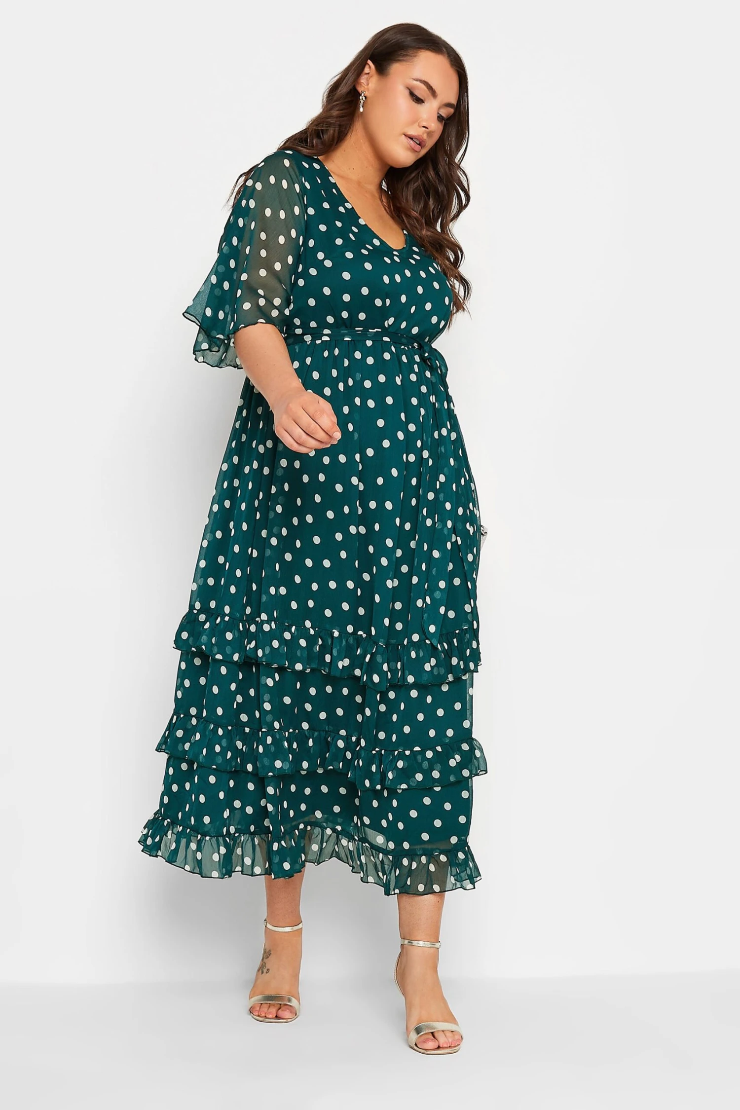 YOURS LONDON - Robe Maxi Verte à Pois Volantée 4 YOURS LONDON - Robe Maxi Verte à Pois Volantée – Image 2
