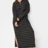 YOURS LUXURY - Robe-Pull Maxi Grise & Noire à Rayures -GrandeTendance Boutique 14178588 7987 49 301482 A