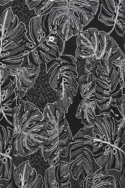 YOURS - Robe Noire Imprimé Floral Blanc -GrandeTendance Boutique 16eea503 cce4 46 301166 Z