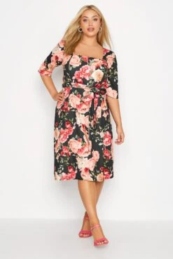 YOURS LONDON - Robe Noire Floral Manches Courtes -GrandeTendance Boutique 19a7d24e d2d9 46 161792 B