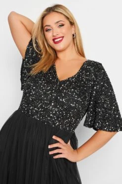 LUXE - Robe Noire Maxi Sequins Manches Courtes & Volantées 12 LUXE - Robe Noire Maxi Sequins Manches Courtes & Volantées -GrandeTendance Boutique 1af0a074 6511 49 161932 D