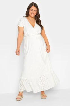 YOURS - Robe Maxi Blanche Cache-Coeur Broderie