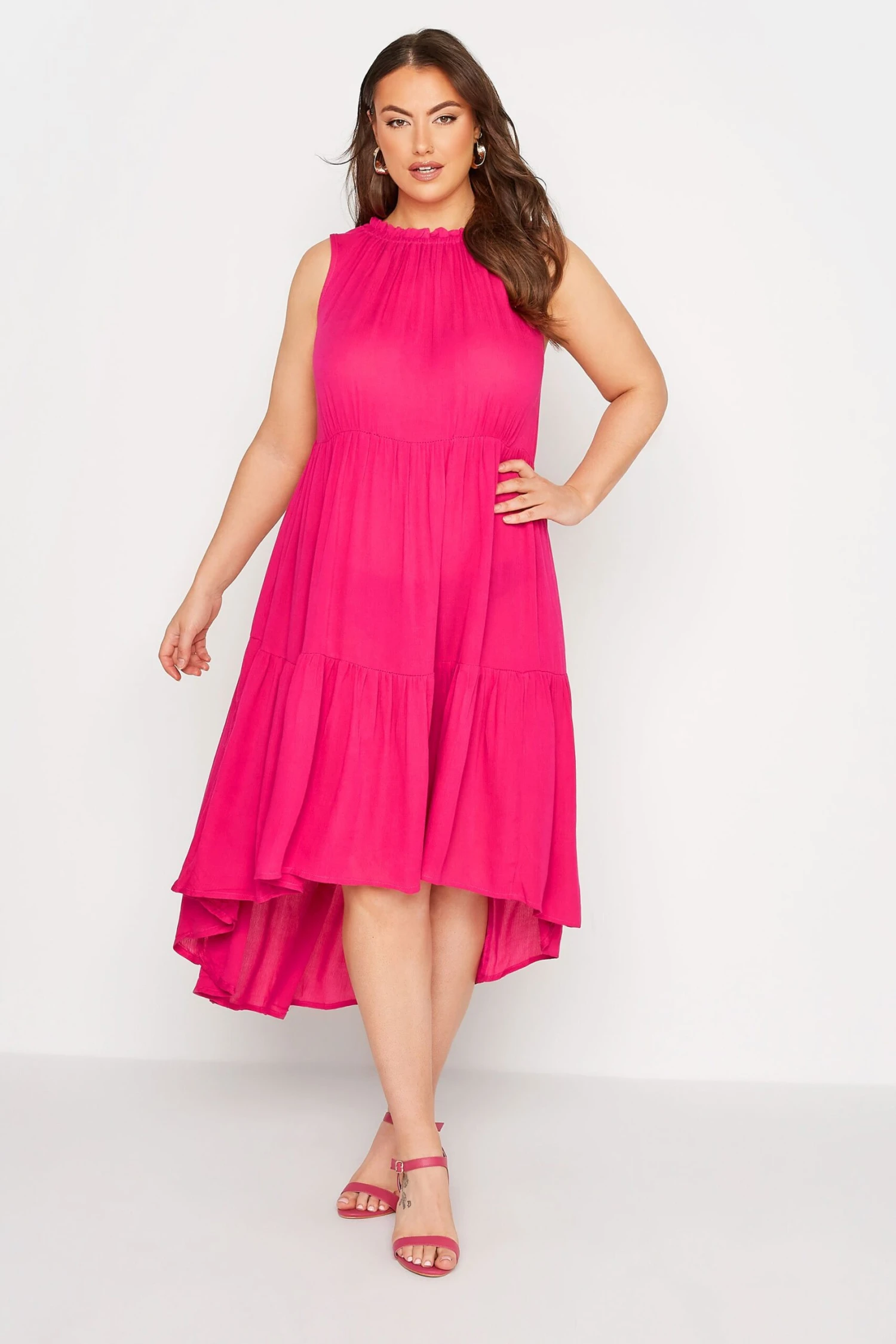 Robe Rose Plissée Volanté Sans Manches 4 Robe Rose Plissée Volanté Sans Manches – Image 2