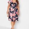 YOURS LONDON - Robe Bleue & Rose Floral Patineuse -GrandeTendance Boutique 246827d7 2922 40 162031 A