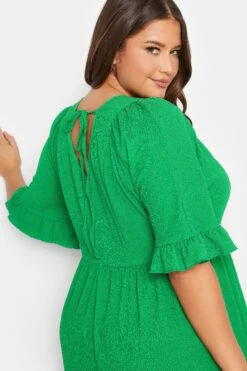 YOURS - Robe Midi Verte Texturée Smocké Manches Courtes -GrandeTendance Boutique 2574fe0e 44d4 4e 137507 D