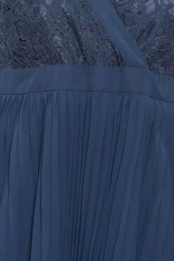 YOURS LONDON - Robe Bleue Marine Dentelle Volantée Demoiselle D'Honneur 13 YOURS LONDON - Robe Bleue Marine Dentelle Volantée Demoiselle D'Honneur -GrandeTendance Boutique 2588c218 cf40 48 161898 Z