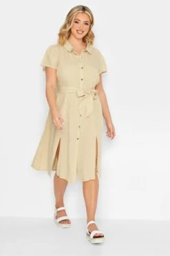 YOURS PETITE - Robe Beige Bouttonnée En Lin Manches Courtes