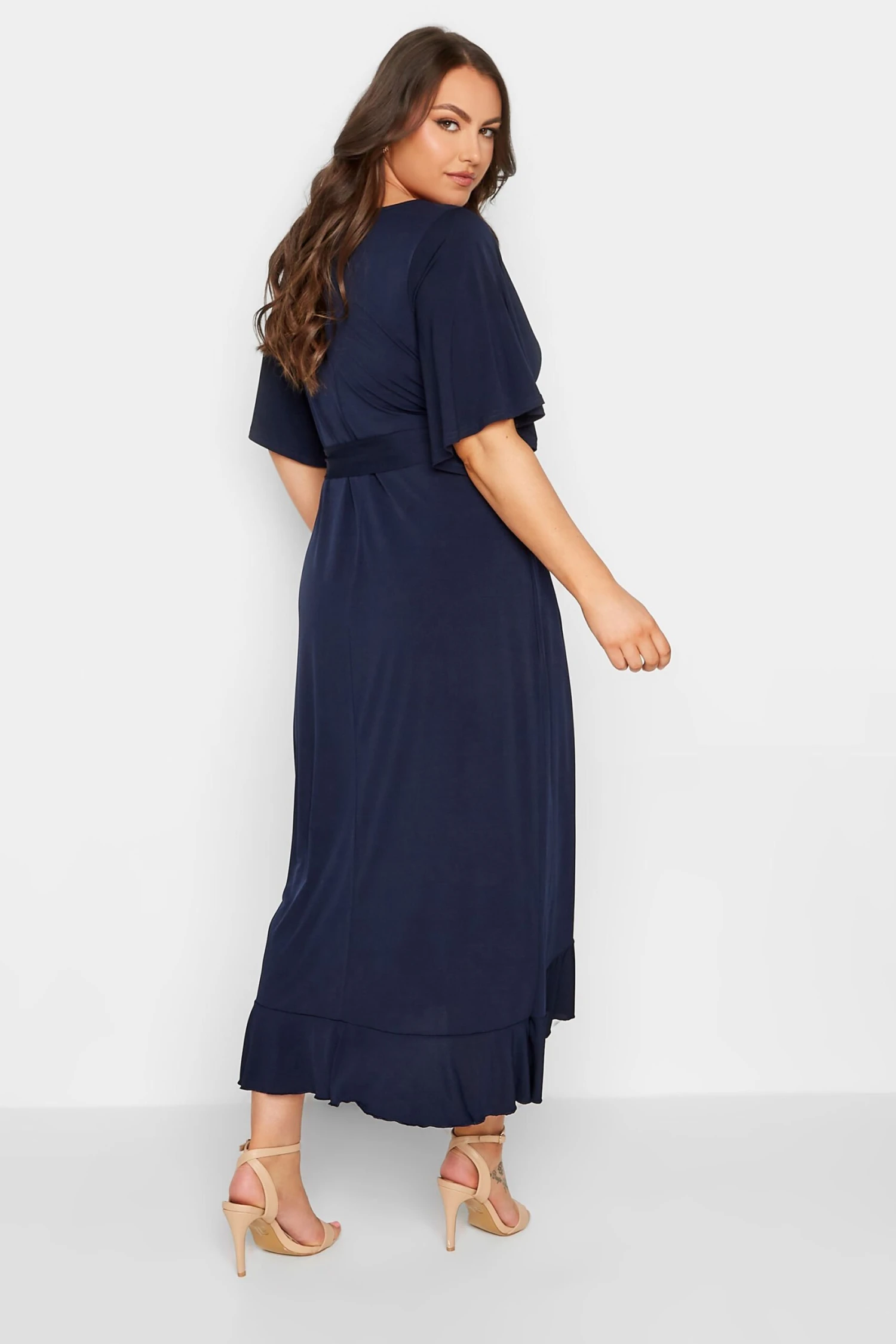 YOURS LONDON - Robe Bleue Marine Maxi Volantée Manches Amples 5 YOURS LONDON - Robe Bleue Marine Maxi Volantée Manches Amples – Image 3