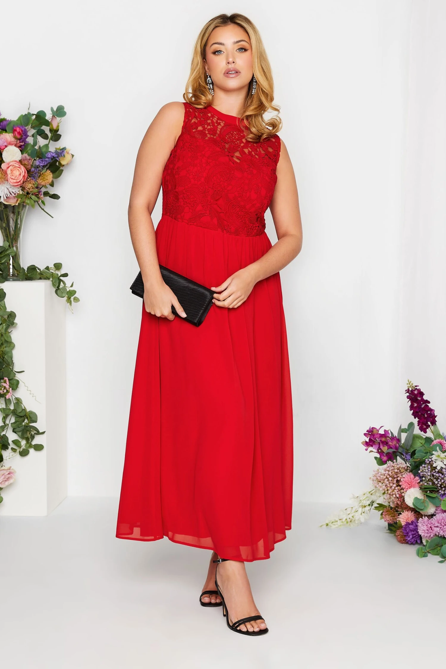 YOURS LONDON - Robe Rouge Maxi En Mousseline Demoiselle D'Honneur 4 YOURS LONDON - Robe Rouge Maxi En Mousseline Demoiselle D'Honneur â Image 2