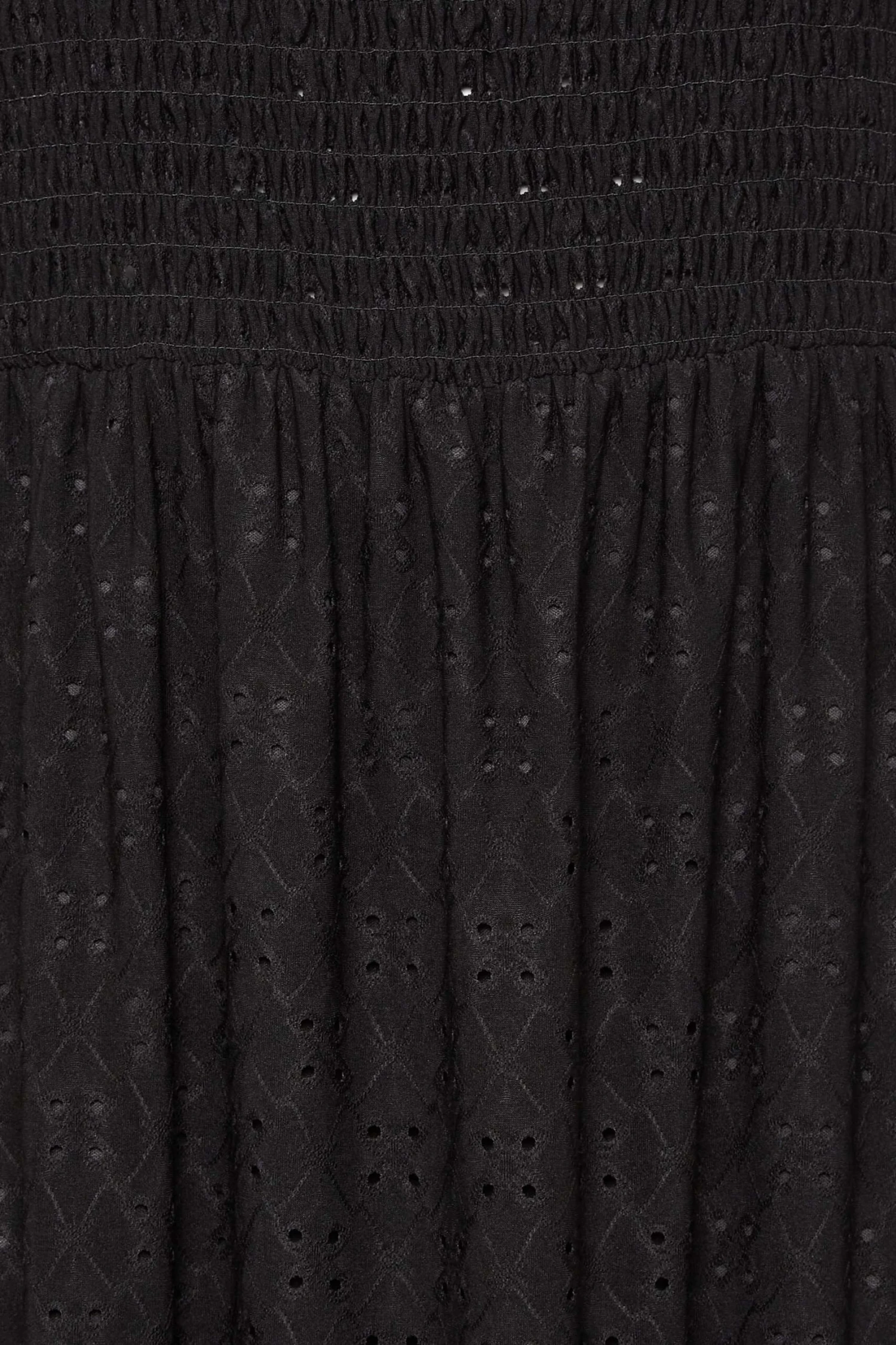 YOURS - Robe Midaxi Noire Smocké Plissée 7 YOURS - Robe Midaxi Noire Smocké Plissée – Image 5