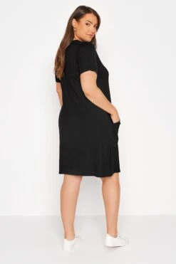 SUSTAINABLE ORGANIC - Robe Noire Drâpée à Poches -GrandeTendance Boutique 2e1497fe aa6a 46 136697 C