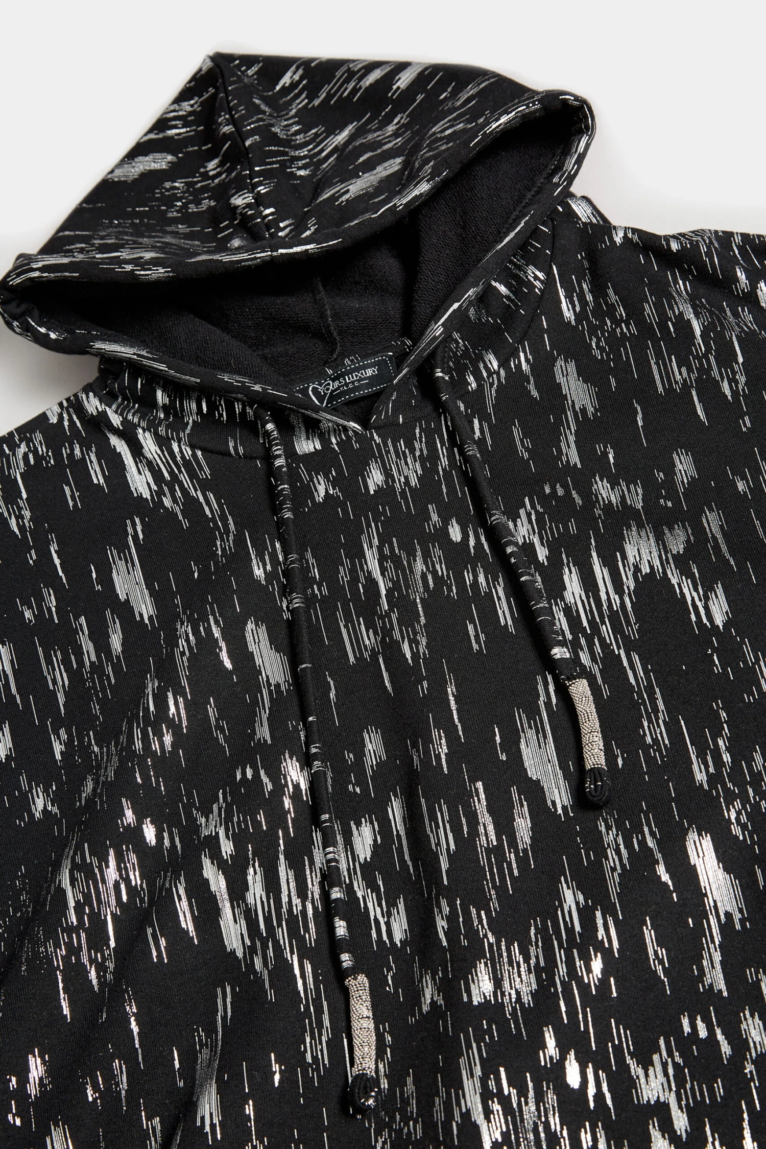 YOURS LUXURY - Robe-Pull Noire Aluminium à Capuche 12 YOURS LUXURY - Robe-Pull Noire Aluminium à Capuche – Image 10