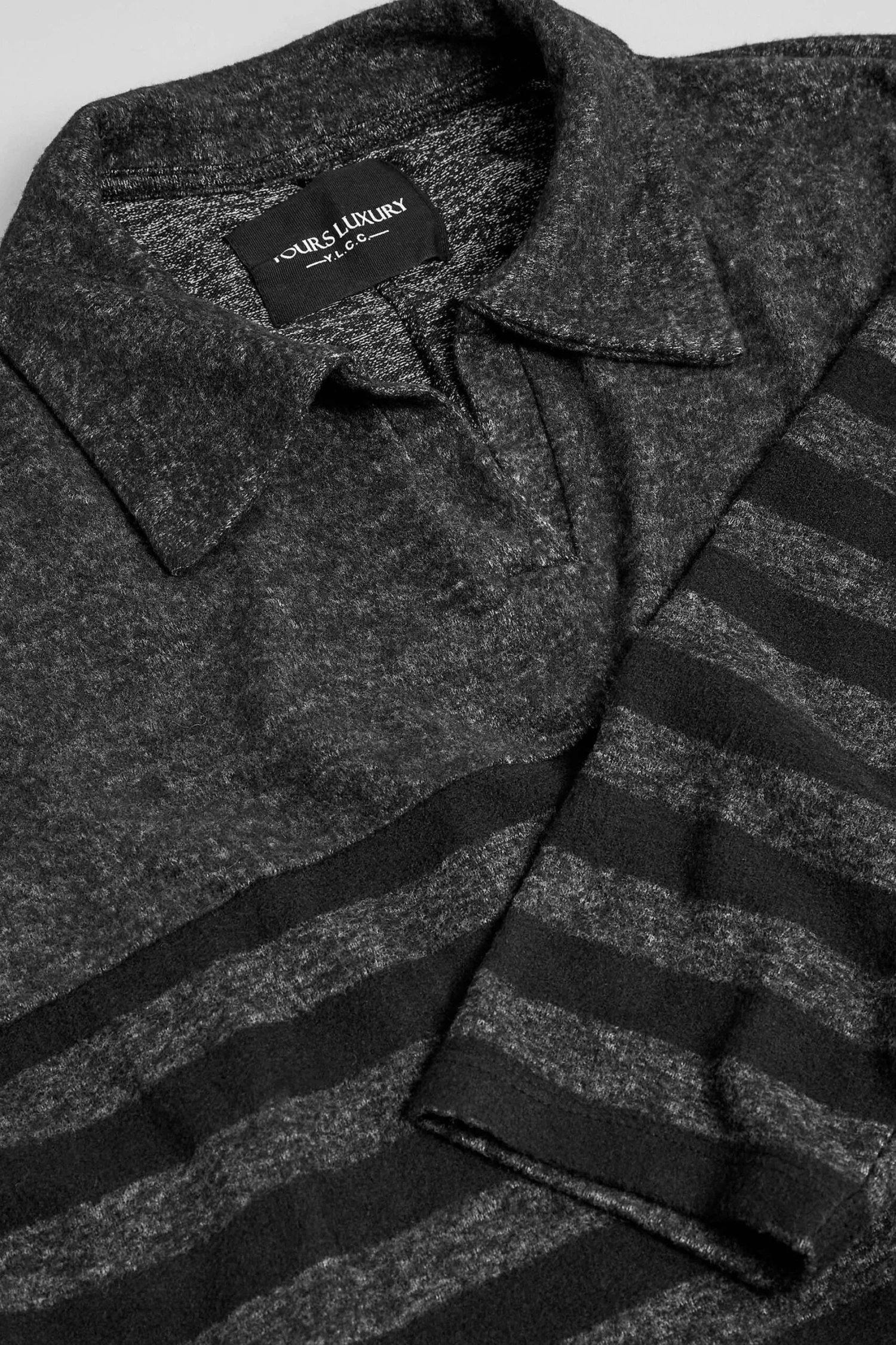 YOURS LUXURY - Robe-Pull Rayures Gris Charbonneux & Noir Manches Longues 11 YOURS LUXURY - Robe-Pull Rayures Gris Charbonneux & Noir Manches Longues – Image 10