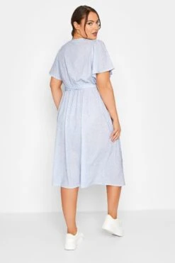 LIMITED COLLECTION - Robe Bleue Pastel Floral En Cache-Coeur -GrandeTendance Boutique 3b89b222 0b43 4f 215606 C