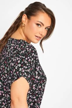 YOURS - Robe Noire Floral Rose Coupe Droite -GrandeTendance Boutique 3c027e42 8c41 49 137526 D