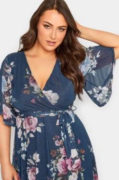 YOURS PETITE - Robe Bleue Marine Floral Volantée Cache-Coeur -GrandeTendance Boutique 42fad8c8 51e9 4e 174594 D