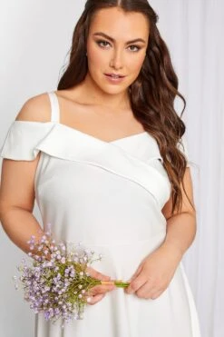 YOURS LONDON - Robe Blanche Midi Coupe Bardot Ourlet Plongeant -GrandeTendance Boutique 444f87a7 913d 4b 162089 D