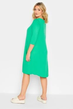 YOURS - Robe Verte Fluide Drâpée à Poches -GrandeTendance Boutique 451c45e5 4ea0 44 301912 C