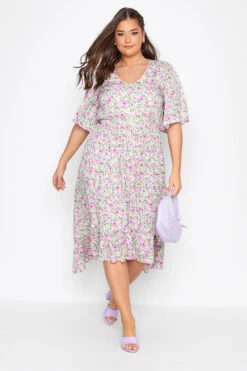 Robe Blanche Floral Midi Ourlet Plongeant