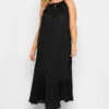 YOURS - Robe De Plage Noire Design Uni 2 YOURS - Robe De Plage Noire Design Uni -GrandeTendance Boutique 4cd30841 09ed 41 150346 A