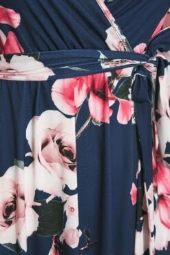 YOURS LONDON - Robe Bleue Marine Floral Design Portefeuille 13 YOURS LONDON - Robe Bleue Marine Floral Design Portefeuille -GrandeTendance Boutique 5073f2fb 58c8 4b 161321 S