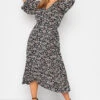 YOURS LONDON - Robe Noire Cache-Coeur Floral En Midaxi -GrandeTendance Boutique 52872e93 f95f 4c 161190 D