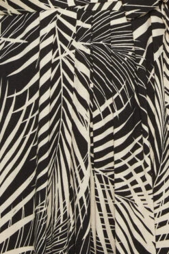 YOURS - Robe Noire Maxi Imprimé Feuilles Cache-Coeur 13 YOURS - Robe Noire Maxi Imprimé Feuilles Cache-Coeur -GrandeTendance Boutique 528cef58 043a 46 301599 Z