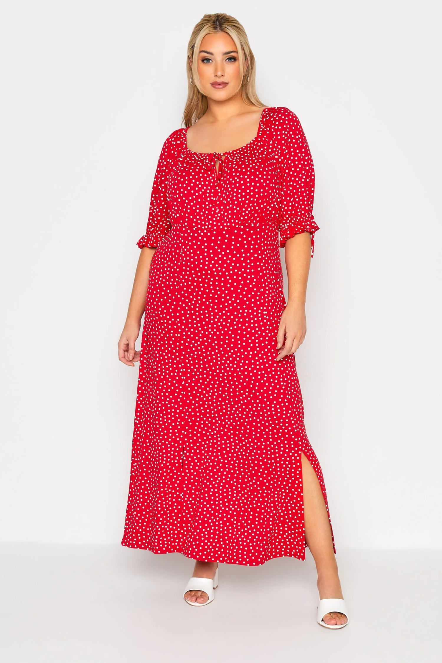 LIMITED COLLECTION - Robe Rouge Maxi Style Milkmaid à Pois 3 LIMITED COLLECTION - Robe Rouge Maxi Style Milkmaid à Pois