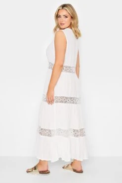 YOURS PETITE - Robe Blanche Maxi Volanté Design Crochet -GrandeTendance Boutique 541a2a0c ebd4 47 174551 C