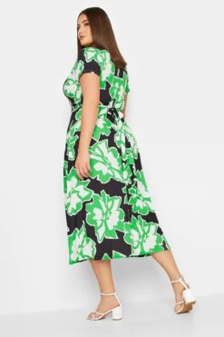 YOURS - Robe Midaxi Noire & Verte Floral En Cache-Coeur -GrandeTendance Boutique 548242f5 76bd 41 302155 C