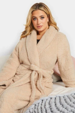 Robe De Chambre Beige En Peluche à Poches 11 Robe De Chambre Beige En Peluche à Poches -GrandeTendance Boutique 570441ee 1c8a 46 148794 D
