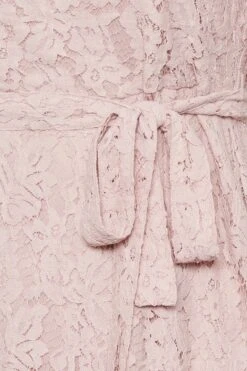 YOURS LONDON - Robe Rose Poudrée Florale Empiècement Dentelle 13 YOURS LONDON - Robe Rose Poudrée Florale Empiècement Dentelle -GrandeTendance Boutique 6617c012 4e11 40 161996 Z