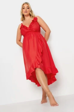 LIMITED COLLECTION - Robe Rouge Midi Fines Bretelles Coupe Volanté