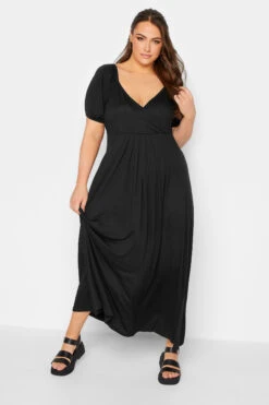 LIMITED COLLECTION - Robe Noire Maxi Design Cache-Coeur
