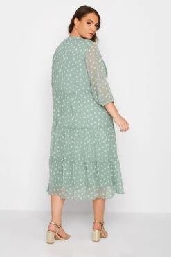 Robe Verte Pastel Volanté Smocké à Pois 11 Robe Verte Pastel Volanté Smocké à Pois -GrandeTendance Boutique 7d00dc22 ac25 40 174133 C