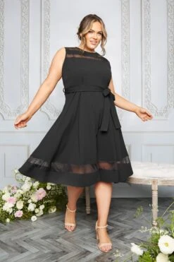 YOURS LONDON - Robe Noire Bandes Filet 17 YOURS LONDON - Robe Noire Bandes Filet -GrandeTendance Boutique 7d78b0b3 ee2f 40 157588 L