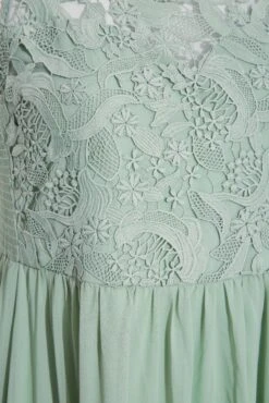 YOURS LONDON - Robe Verte Pastel Maxi En Mousseline Demoiselle D'Honneur -GrandeTendance Boutique 80dcadf0 e447 43 161005 S