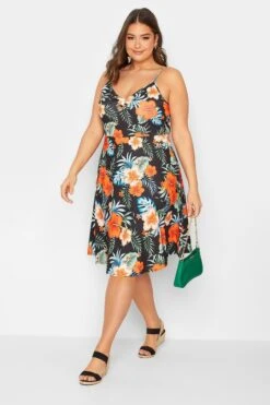 YOURS LONDON - Robe Noire Fleurs Tropical Orange -GrandeTendance Boutique 81964057 f9af 49 162198 C