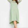 YOURS LONDON - Robe Verte Pastel Midi Encolure & Manches Dentelle 1 YOURS LONDON - Robe Verte Pastel Midi Encolure & Manches Dentelle -GrandeTendance Boutique 893172cf 1274 46 162213 B