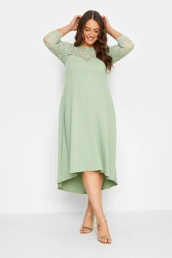 YOURS LONDON - Robe Verte Pastel Midi Encolure & Manches Dentelle