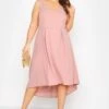 YOURS LONDON - Robe Rose Plissée Ourlet Plongeant -GrandeTendance Boutique 8d49a0f8 9d08 4e 161364 B