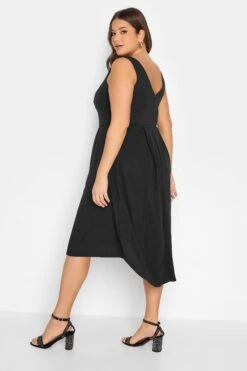 YOURS LONDON - Robe Noire Plissée Ourlet Plongeant -GrandeTendance Boutique 8e65a2cd 625e 40 161363 C