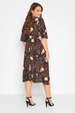 YOURS LONDON - Robe Noire En Floral Style Portefeuille -GrandeTendance Boutique 901195b5 15aa 46 161817 C