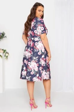 YOURS LONDON - Robe Bleue Marine & Rose Floral Smocké Patineuse -GrandeTendance Boutique 9585fb8a de8e 48 162034 C