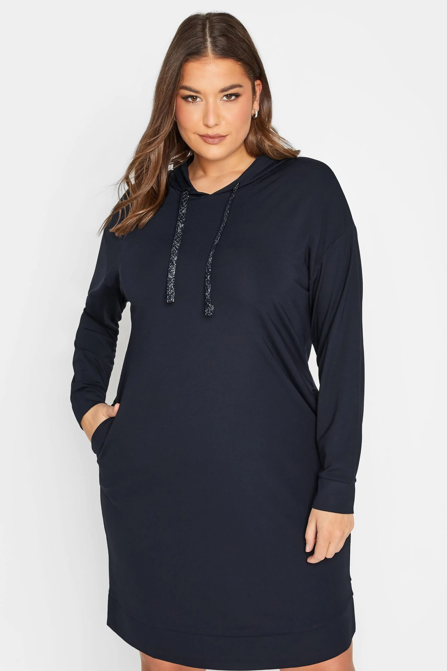 YOURS - Robe-Pull Bleue Marine à Capuche & Poches 3 YOURS - Robe-Pull Bleue Marine à Capuche & Poches