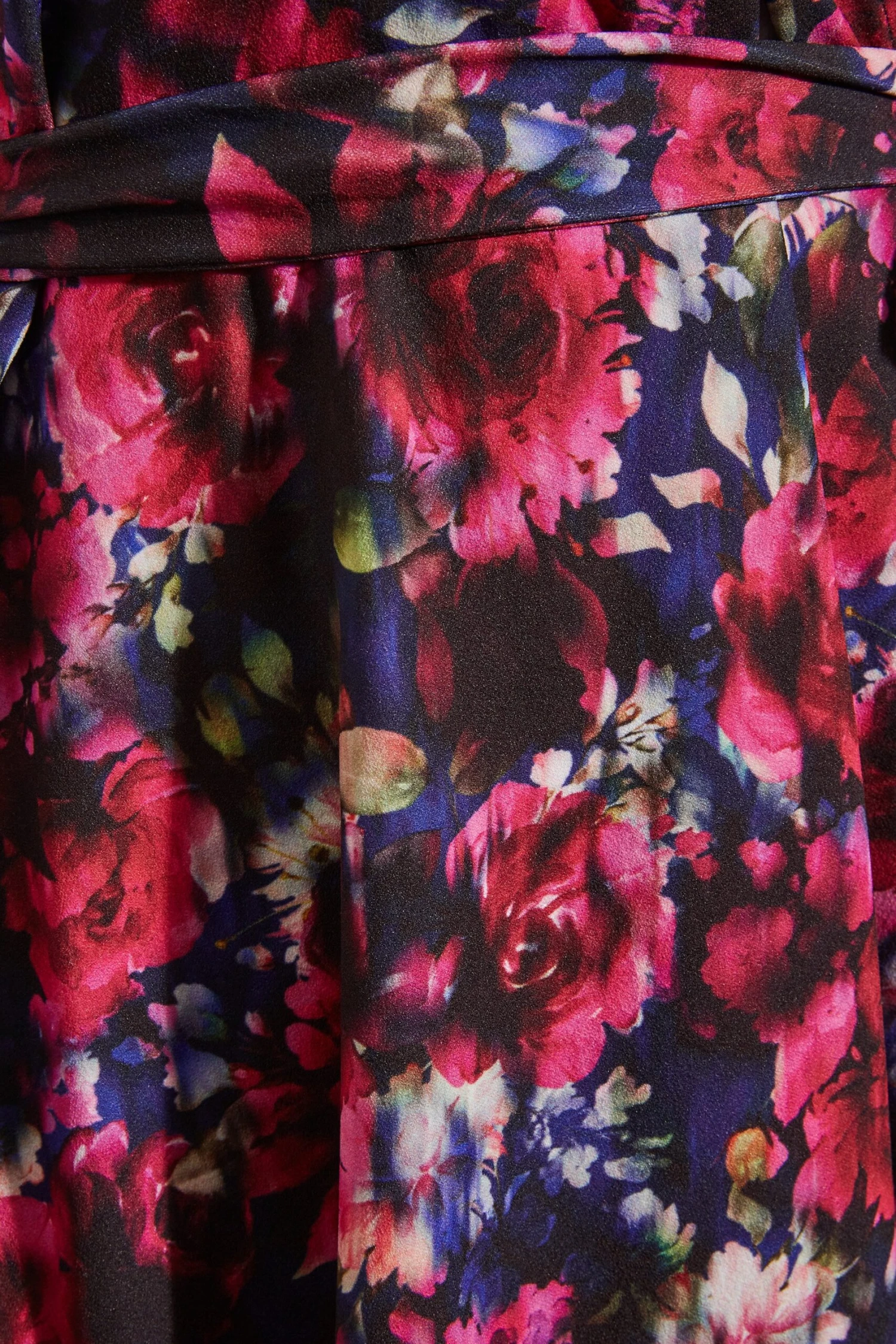 YOURS LONDON - Robe Patineuse Cache-Coeur Floral Rose 8 YOURS LONDON - Robe Patineuse Cache-Coeur Floral Rose – Image 6